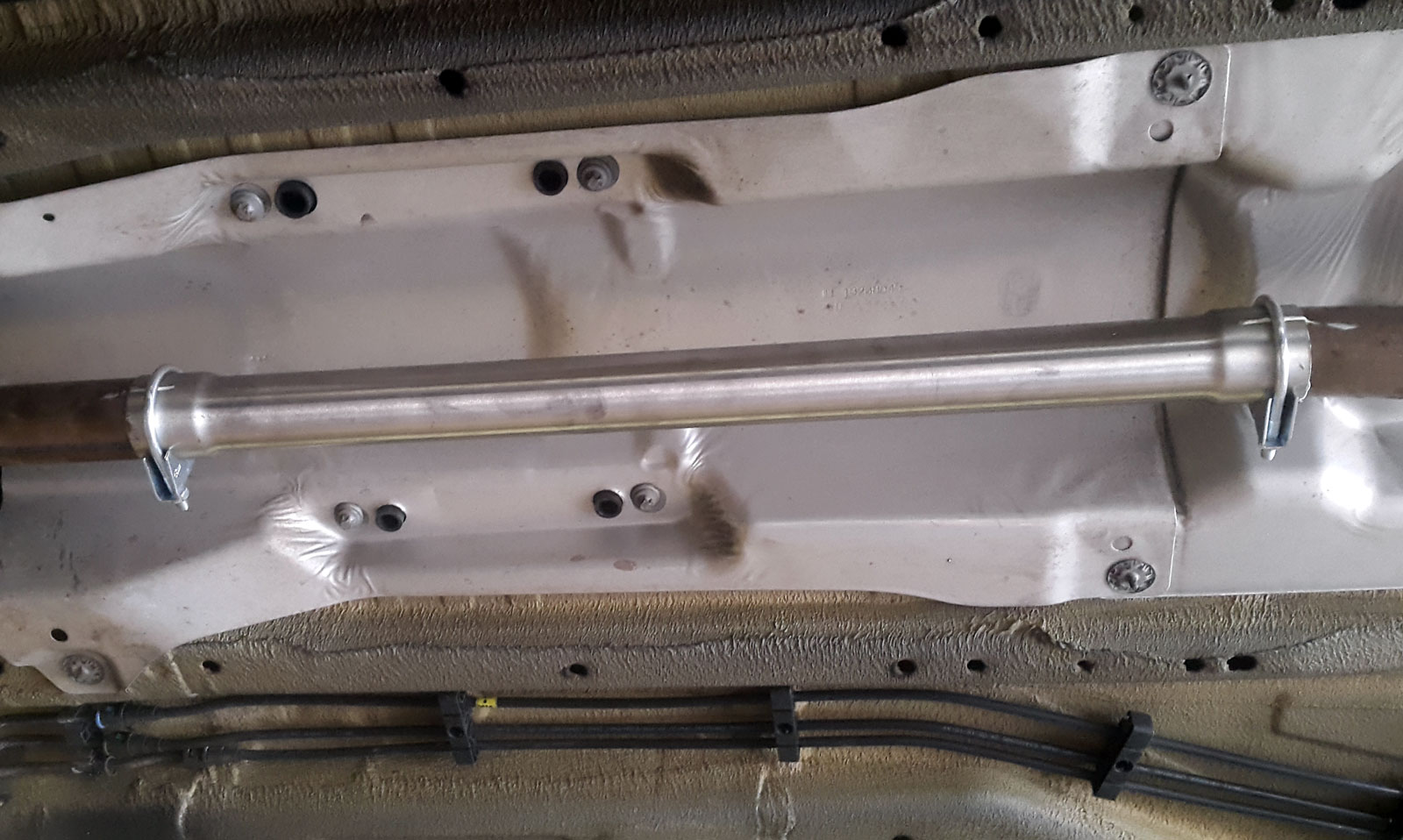 corsa muffler delete