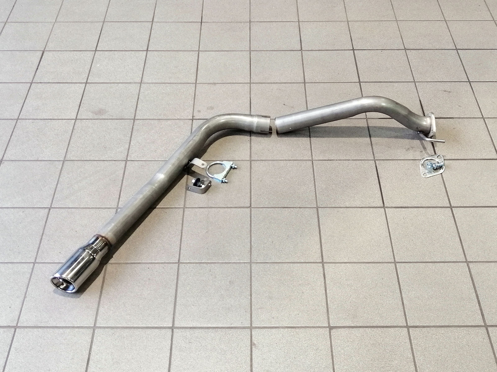 Mitsubishi L200 2.5d (K74) Side Exit Cat Back Exhaust System