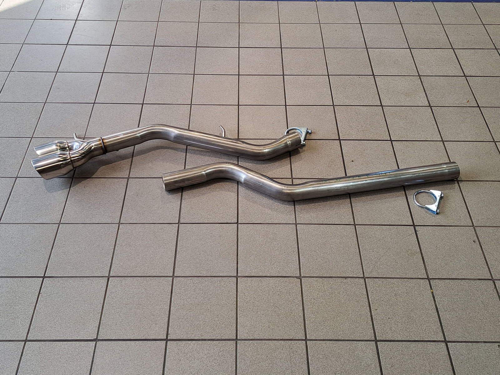 Jaguar XE 2.0d R Sport - Cat back exhaust system