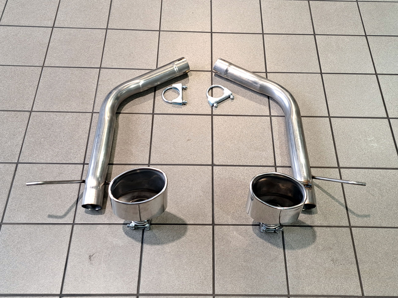 Mercedes C350 3.0CDi (W204 C) Rear Silencer Deletes