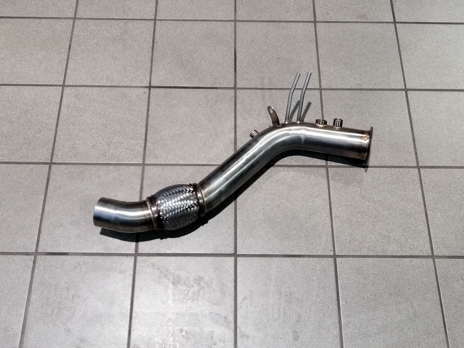BMW 320d B47 F30/F31/F34 - Stainless Steel Downpipe - Zaustworx