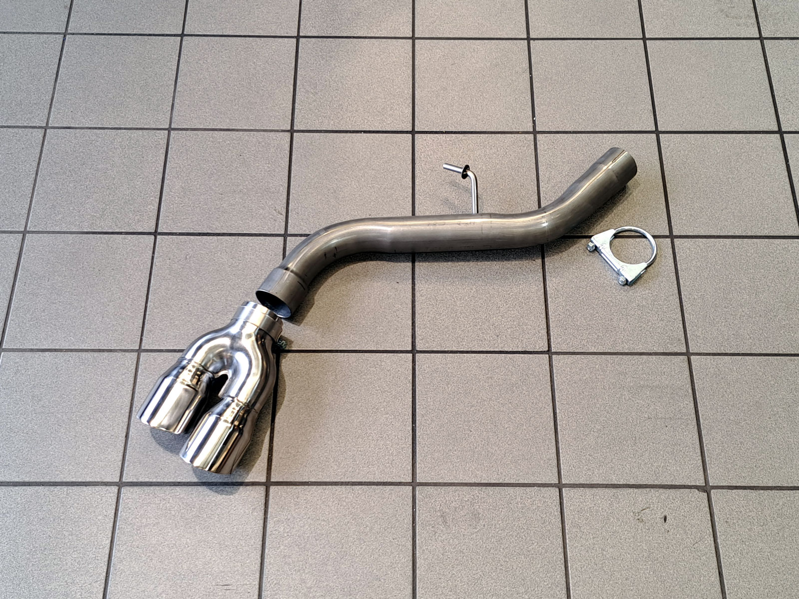 BMW 118d E82/E88 Rear Silencer Delete