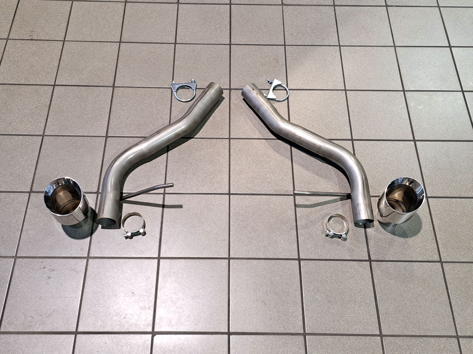 Audi A5 B9 40 TFSi 2wd Rear Silencer Deletes