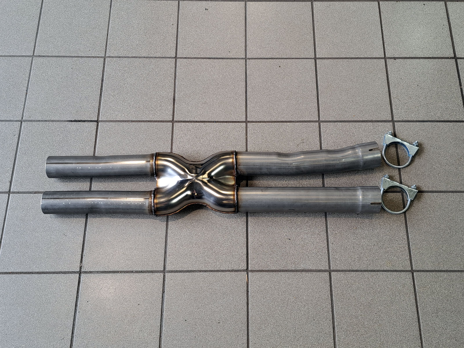 Ford Mustang 5.0 GT Resonator Delete X Pipe