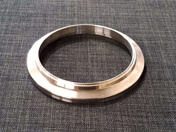 BMW B58 M140i / M240i / M340i / 340i / 440i / 540i / 640i / 740i / 745e / 745Le / 840i / X3 / X4 / X5 / X6 / X7 / Z4 / Toyota Supra / Morgan Plus Six / F20 / F21 / F22 / F30 / F32 / G20 / G21 / G31 / M40i / M40ix / A90 Turbo V Band exhaust flange