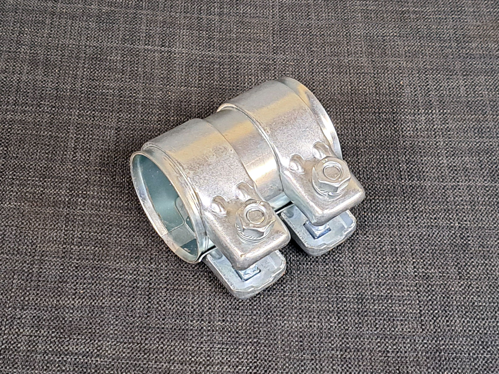 55mm/57mm x 90mm (ESC7) Exhaust sleeve clamp