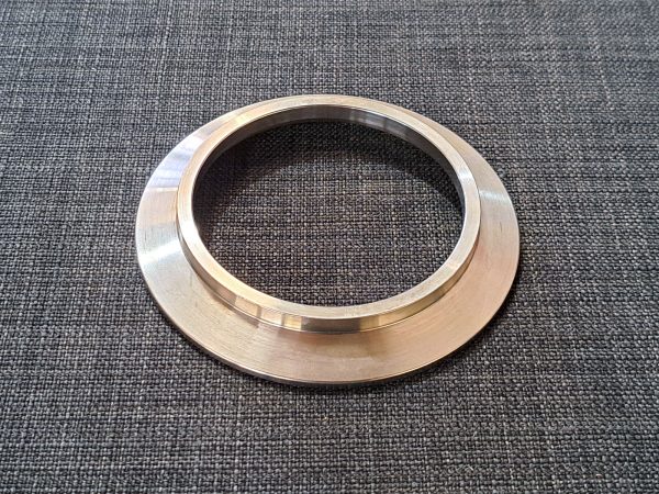 Volkswagen Golf GTi Mk8 / Passat / Tiguan / Arteon / Multivan / Polo / Audi A1 / A3 / S3 / TT / TTS / Q3 / Cupra Ateca / Formentor / Leon / Seat / Tarraco / Skoda Octavia / Kodiaq / SuperbTurbo V Band Exhaust Flange